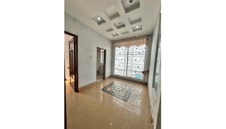 Hiếm Cư Xá Lữ Gia Quận 11- 56m2 - 3 tầng - HXH vô nhà Kinh Doanh